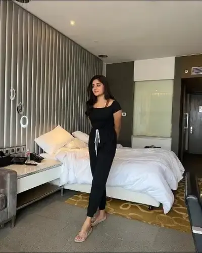 Call Girls Service in Phodong